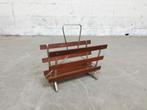 Vintage houten krantenbakje, Ophalen of Verzenden, ., ., .