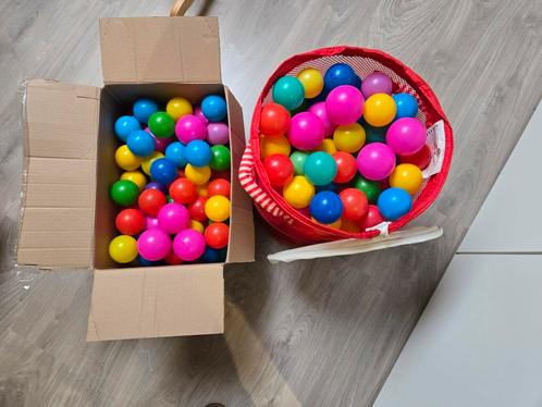 Balletjes voor een ballenbad, Kinderen en Baby's, Speelgoed | Buiten | Los speelgoed, Zo goed als nieuw, Ophalen