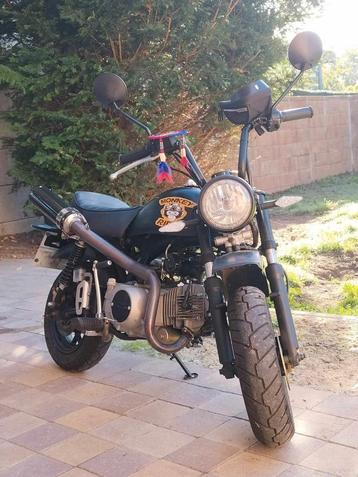 Skymini monkey 125cc semi automaat  beschikbaar voor biedingen