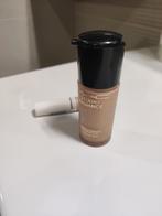 Fond de teint Mac Radiance et anti cerne neuf April, Neuf, Maquillage, Enlèvement ou Envoi, Autres couleurs