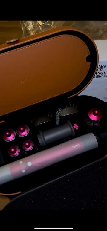 Dyson airwrap beschikbaar voor biedingen