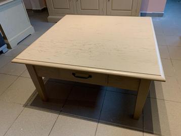 Table basse Deba avec un tiroir. Il peut être fourni., Moins de 50 cm, 50 à 100 cm, Carré, Enlèvement