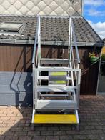 PERFECTY Escabeau roulant avec système autobloquant, Enlèvement, Utilisé, Escalier, Moins de 2 mètres