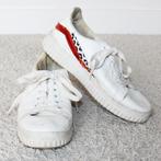 Mooie Leren Vintage Gympen 1 (Maat 38) s12 € 10,-, Verzenden, Sneakers, Gedragen, ---