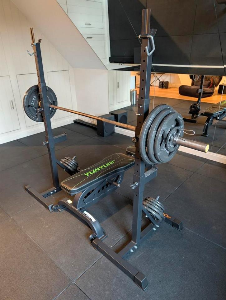 RS Sports Heavy Squat standaard + Tunturi Olympische Bar, Sport en Fitness, Fitnessapparatuur, Gebruikt, Krachtstation, Armen