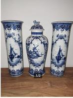 Delfts blauw 3 vazen+bord, Ophalen