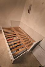 Slaapbank met opbergruimte — in zeer goede staat, Huis en Inrichting, Ophalen, Gebruikt