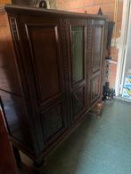 Antieke kast/Bibliotheek, Ophalen