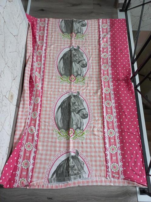 Roze dekbedovertrek met kussensloop 'Paard' flanel 90x200 cm, Kinderen en Baby's, Kinderkamer | Beddengoed, Gebruikt, Dekbedovertrek