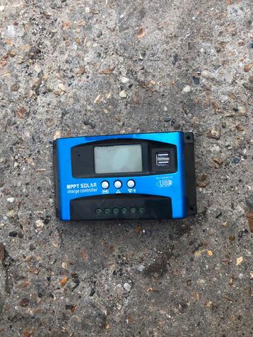 MPPT Charge controler voor zonnepaneel beschikbaar voor biedingen