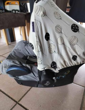Maxi Cosi Cabriofix beschikbaar voor biedingen