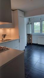 Goed gelegen appartement te huur te Sint-Niklaas, 50 m² of meer, Provincie Oost-Vlaanderen