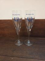 2 superbes verres sur pied  25 ans priminfo