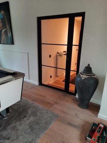 Porte intérieur  beschikbaar voor biedingen