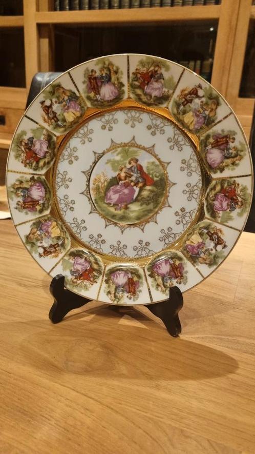 Vintage porceleinen bord met stempel en staander, Antiek en Kunst, Antiek | Porselein, Ophalen of Verzenden