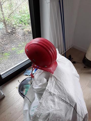 Veiligheidshelm  beschikbaar voor biedingen