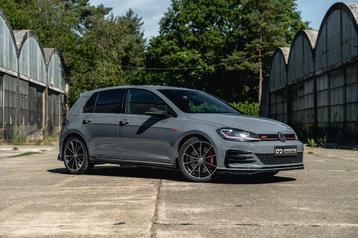 Volkswagen Golf VII GTI TCR beschikbaar voor biedingen