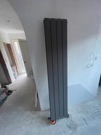 Radiateur verticale en fonte  35cmX180cm, Gebruikt, Radiator