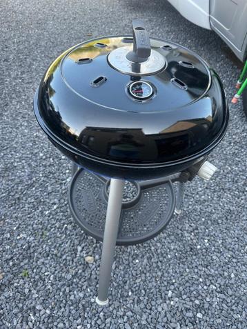 Barbecue Cadac Carri Chef 2 et ses accessoires  beschikbaar voor biedingen