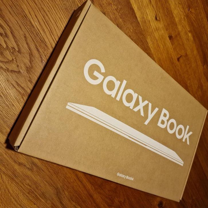 Samsung Galaxy Book4 15.6" Intel Core i3 8GB, Computers en Software, Windows Laptops, Nieuw, 15 inch, SSD, 4 Ghz of meer, 8 GB