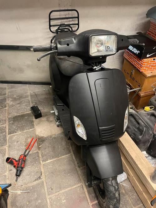 Btc sport A klase, Fietsen en Brommers, Snorfietsen en Snorscooters, Zo goed als nieuw, Overige merken, Benzine, Ophalen