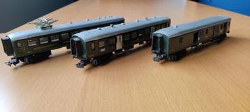 Märklin 3 personenrijtuigen SBB disponible aux enchères