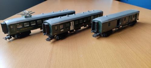 Märklin 3 personenrijtuigen SBB, Hobby & Loisirs créatifs, Trains miniatures | HO, Utilisé, Wagon, Märklin, Enlèvement ou Envoi