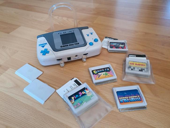 Hartung game master 1990 witte editie, Computers en Software, Vintage Computers, Ophalen