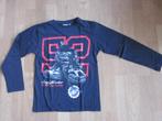 donkerblauw-rode longsleeve met op de rugkant tekst, Enfants & Bébés, Vêtements enfant | Taille 140, Enlèvement ou Envoi, Utilisé
