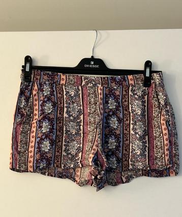 Clockhouse multicolor short met bloemen