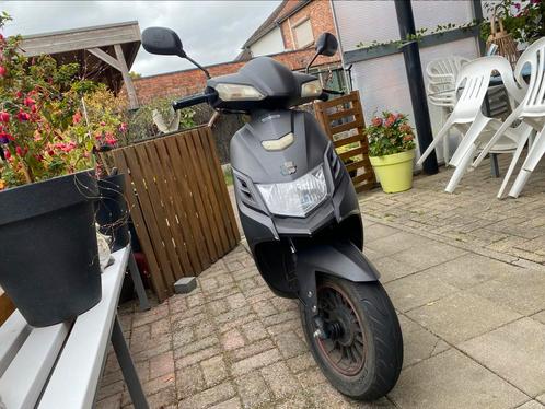 GTS vici 50cc brommer, Fietsen en Brommers, Scooters | Peugeot, Gebruikt, Klasse B (45 km/u), Benzine, Ophalen