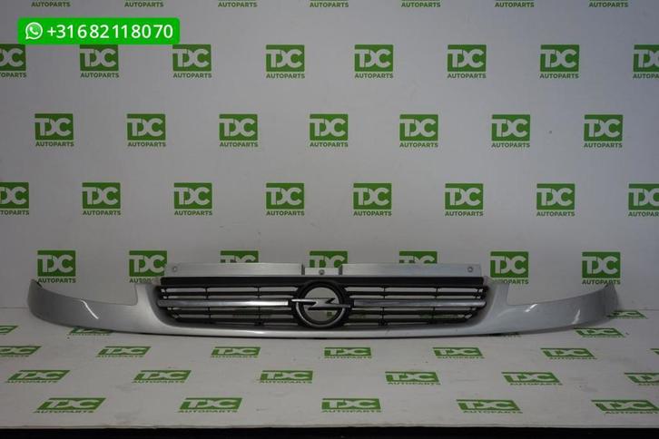 Opel Vivaro bestel A ('01-'14) Grille zilvergrijs 8200044873, Auto-onderdelen, Carrosserie, Opel, Gebruikt, Ophalen of Verzenden