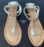 Teensandalen wit maat 39, Wit, Zo goed als nieuw, Sandalen of Muiltjes, Ophalen of Verzenden