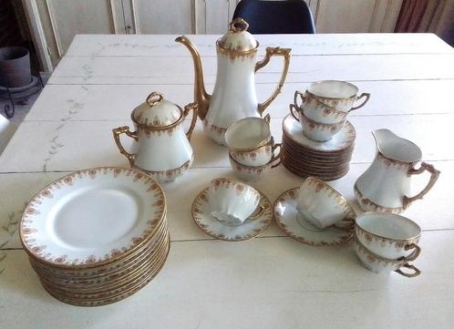 Limoges Vignaud A Golse 37-delig dessertkoffieservies, Antiek en Kunst, Antiek | Servies los, Ophalen of Verzenden