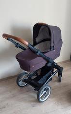 Mutsy Nio(donker grijs/door lichtinval toont foto paars), Kinderen en Baby's, Ophalen, Zo goed als nieuw, Mutsy