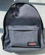 Eastpack rugzak, met pc-vak, 25 tot 40 cm, Ophalen of Verzenden, Zo goed als nieuw, Waterdicht