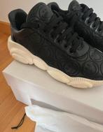 Moschino sneaker, Ophalen of Verzenden