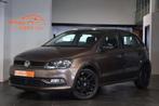 Volkswagen Polo sedan 1.0i Trendline Airco CentraleV Aux Gar, Auto's, Volkswagen, Stof, Gebruikt, Bruin, https://public.car-pass.be/vhr/d57b7151-0b27-4929-b500-c25518f66171