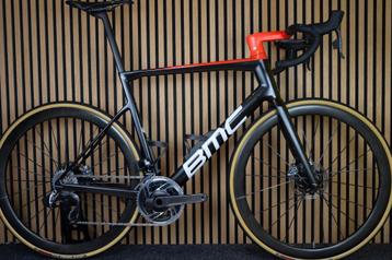 BMC Teammachine SLR01 DISC 58 *Red AXS*NIEUWSTAAT!*Mavic* beschikbaar voor biedingen