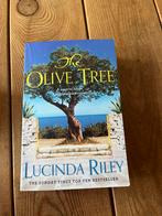 Lucinda Riley - the olive tree (English), Boeken, Chicklit, Zo goed als nieuw, Ophalen