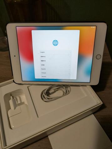 Ipad mini 4 beschikbaar voor biedingen