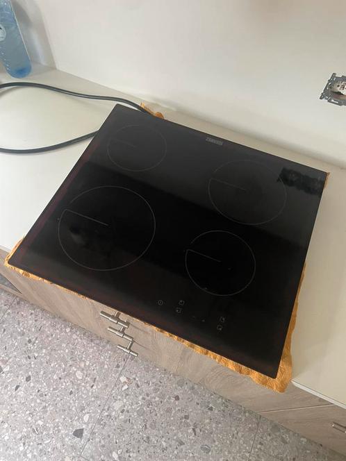 Zanussi Keramische kookplaat 60cm, Electroménager, Tables de cuisson, Utilisé, Encastré, 4 zones de cuisson, Enlèvement