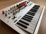 Korg Minilogue, Muziek en Instrumenten, Synthesizers, Ophalen, Korg