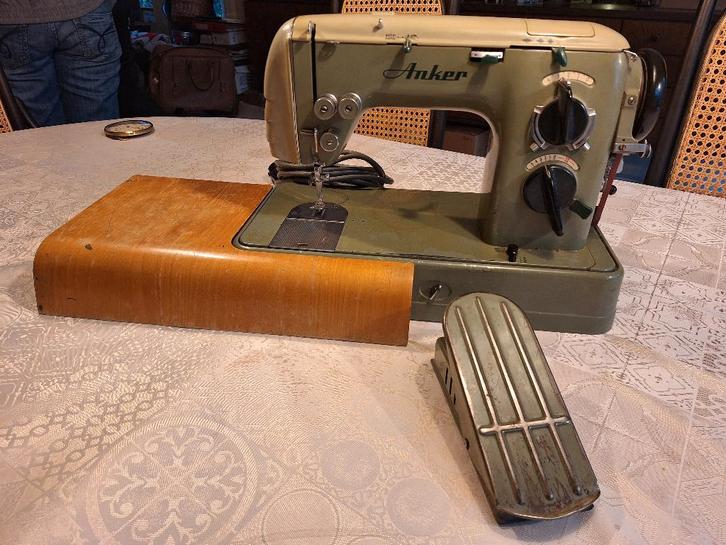 Prachtige Vintage Anker RZ Automatic - jaren '50, Hobby en Vrije tijd, Naaimachines en Toebehoren, Gebruikt, Naaimachine, Overige merken