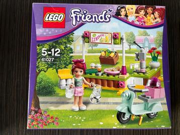 Lego Friends 41027 Mia’s limonadekraam beschikbaar voor biedingen