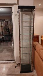 Glazen vitrinekast met verlichting, Ophalen, Zo goed als nieuw, Glas