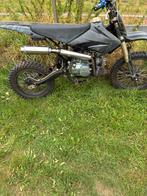 Pitbike 125 cc, Fietsen en Brommers, Brommers | Crossbrommers, Gebruikt, 125 cc, 4 versnellingen, Ophalen
