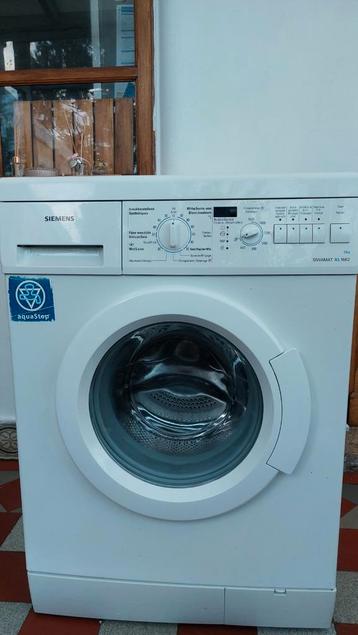 Machine a laver marque simense swamat Xl1662 .
6 kg beschikbaar voor biedingen