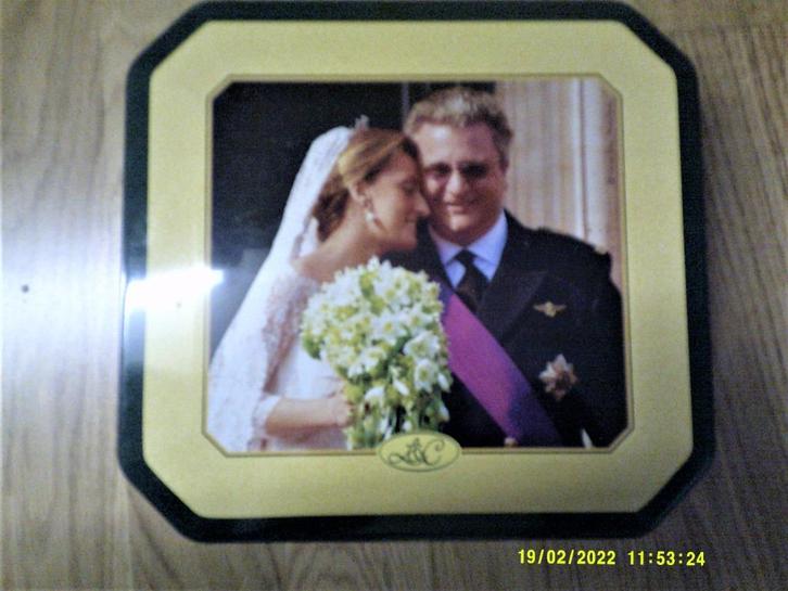 Blikken koekjesdoos Koningshuis, Verzamelen, Koningshuis en Royalty, Zo goed als nieuw, Overige typen, Ophalen of Verzenden