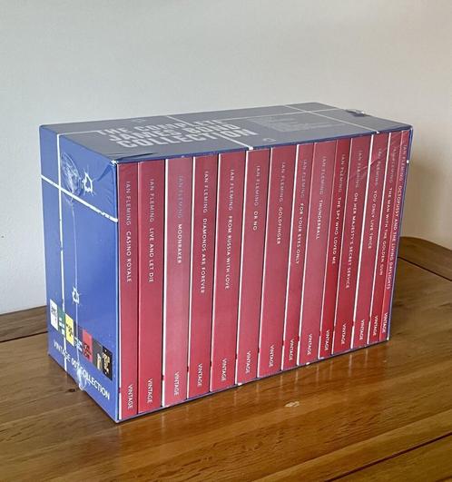 Collection complète James Bond Vintage 007 14 livres scellés, Livres, Partis & Groupements, Neuf, Enlèvement ou Envoi